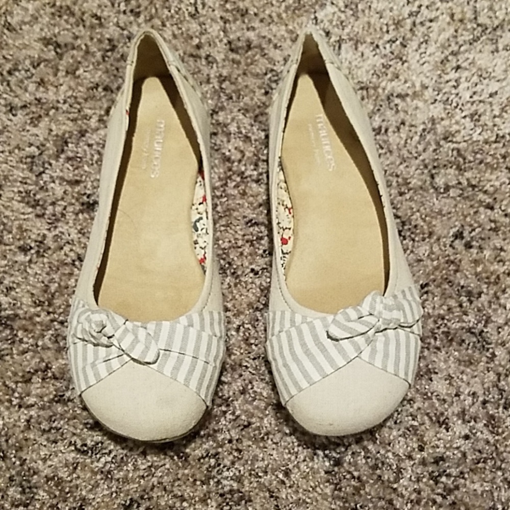 Maurice's Womens flats